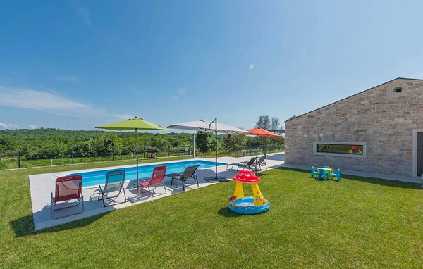 Dům Villa Levak