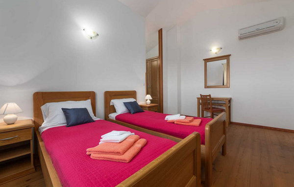Location de vacances - Tinjan , Croatie - CLS702 606