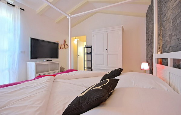 Holiday Home - Visnjan-Vizinada , Croatia - CLS792 610