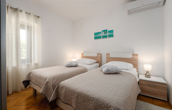 Holiday Home - Visnjan-Kastelir-Labinci , Croatia - CLS832 602