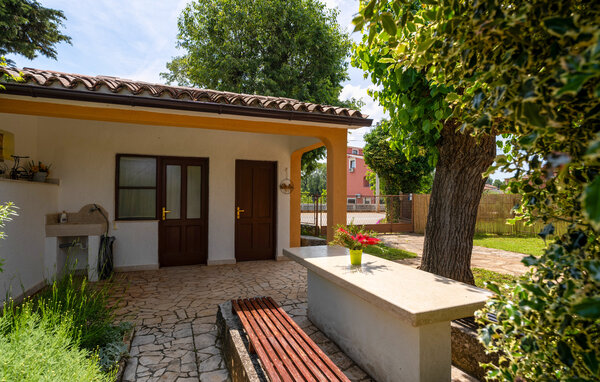 Holiday Home - Visnjan-Kastelir-Labinci , Croatia - CLS832 102