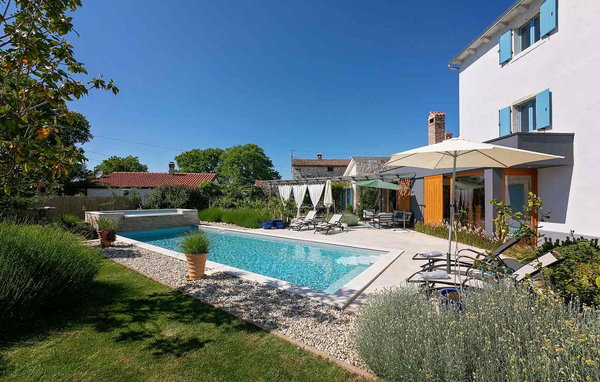 Ferienhaus Villa Maxima Agri