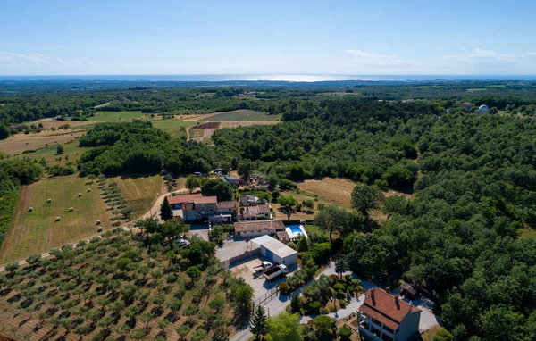 Domy wakacyjne - Visnjan , Chorwacja - CLS885 901