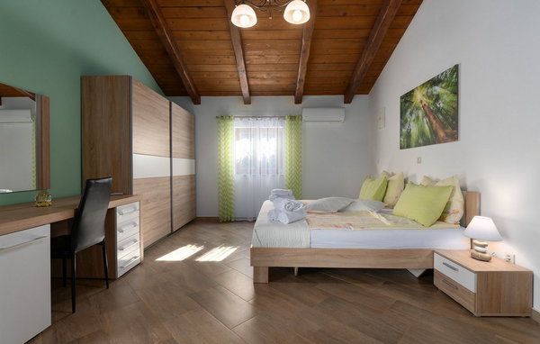 Domy wakacyjne - Visnjan , Chorwacja - CLS885 602