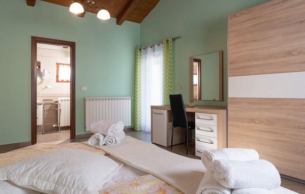 Domy wakacyjne - Visnjan , Chorwacja - CLS885 603