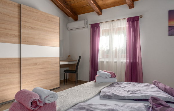 Domy wakacyjne - Visnjan , Chorwacja - CLS885 605