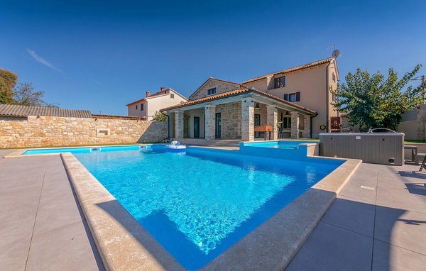 Domy wakacyjne - Porec , Chorwacja - CLS893 12