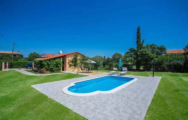 Holiday Home - Pula-Marcana , Croatia - CLS915 1