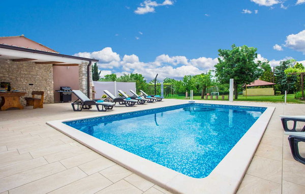 Dům Villa Lara