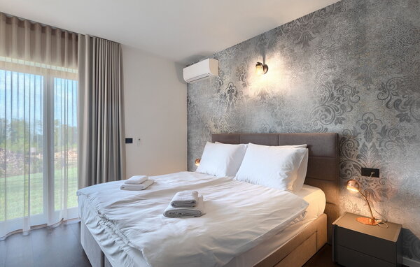 Holiday Home - Visnjan , Croatia - CLT290 601