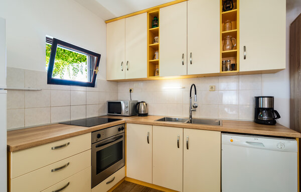 Domy wakacyjne - Trogir-Vinisce , Chorwacja - CSC173 401
