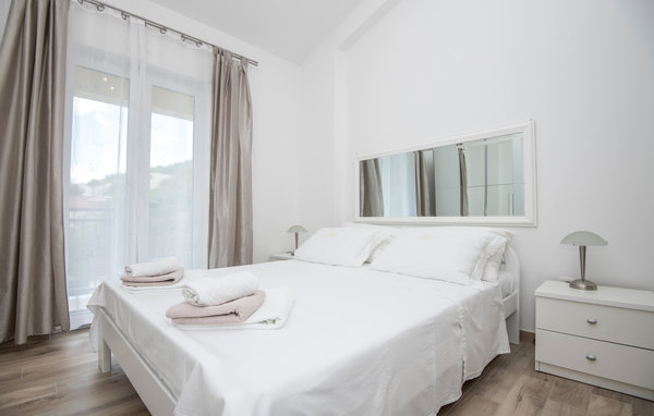 Holiday Home - Makarska-Grubine , Croatia - CSC180 602