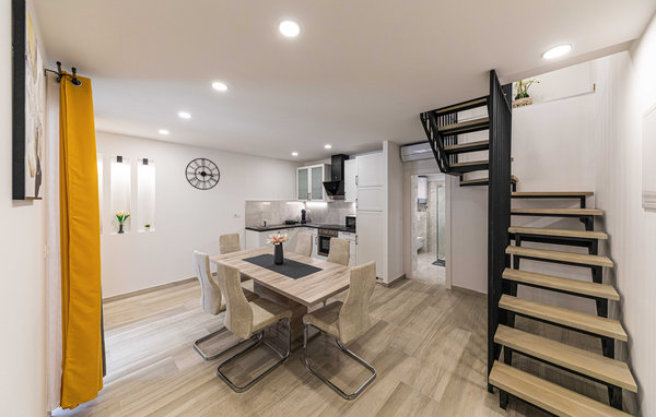 Domy wakacyjne - Trogir-Lecevica , Chorwacja - CSC211 402
