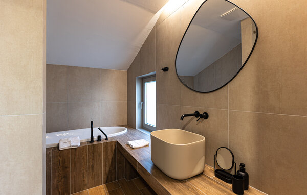 Semesterhus - Vis , Kroatien - CSC238 703