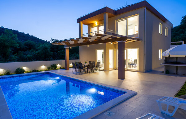 Holiday Home - Trogir-Primorski Dolac , Croatia - CSC270 2