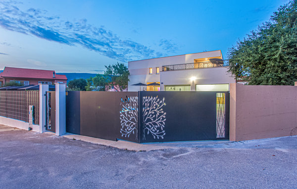 Vacation home 