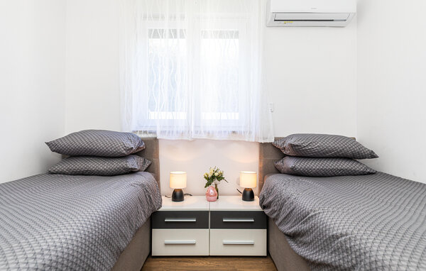 Casa de vacaciones - Trogir-Kastel Novi , Croacia - CSC357 604