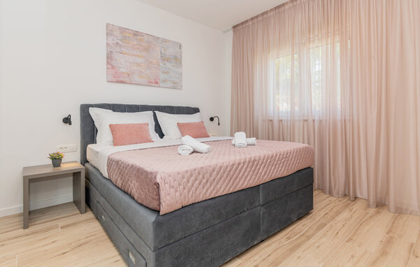 Holiday Home - Makarska-Grubine , Croatia - CSC461 603