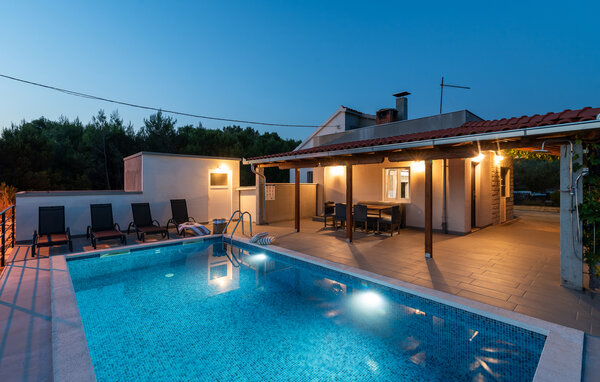 Holiday Home - Trogir- Seget Gornji , Croatia - CSC543 2