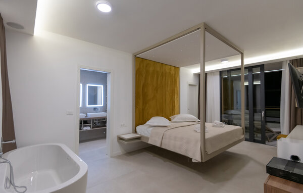 Holiday Home - Makarska-Grubine , Croatia - CSC555 601