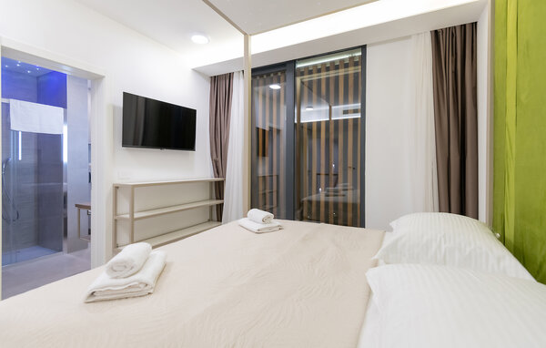 Holiday Home - Makarska-Grubine , Croatia - CSC555 604