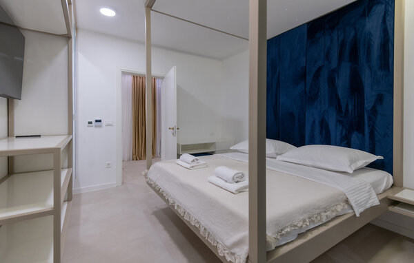 Holiday Home - Makarska-Grubine , Croatia - CSC555 606