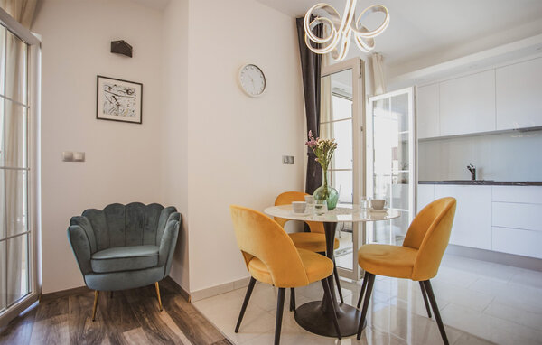 Holiday Home - Omis-Dugi Rat , Croatia - CSC616 8