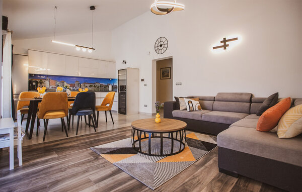 Holiday Home - Omis-Dugi Rat , Croatia - CSC616 4