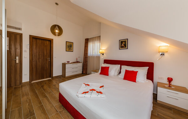 Holiday Home - Trogir-Kastel Stafilic , Croatia - CSC652 602