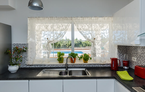 Holiday Home - Trogir-Kastel Stafilic , Croatia - CSC652 402