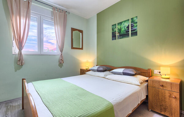 Vakantiehuis - Trogir-Okrug Donji , Kroatië - CSC657 605