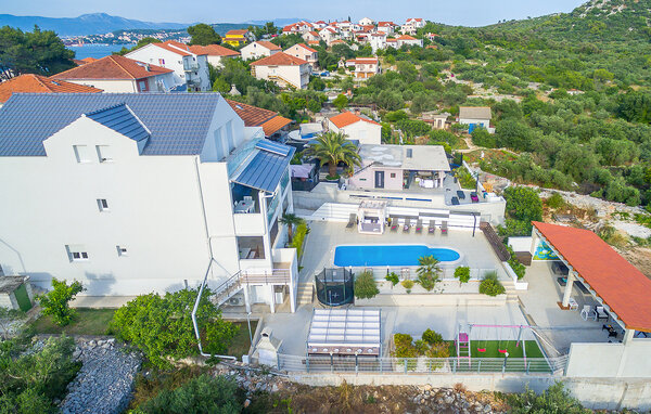 Vakantiehuis - Trogir-Okrug Donji , Kroatië - CSC657 82