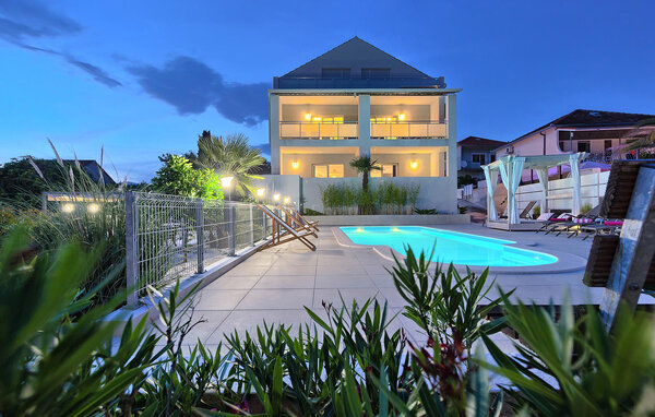 Vakantiehuis - Trogir-Okrug Donji , Kroatië - CSC657 85