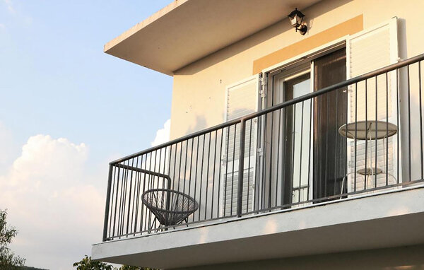 Domy wakacyjne - Split - Klis , Chorwacja - CSC859 102