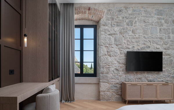 Holiday Home - Split - Gornja Podstrana , Croatia - CSC860 608