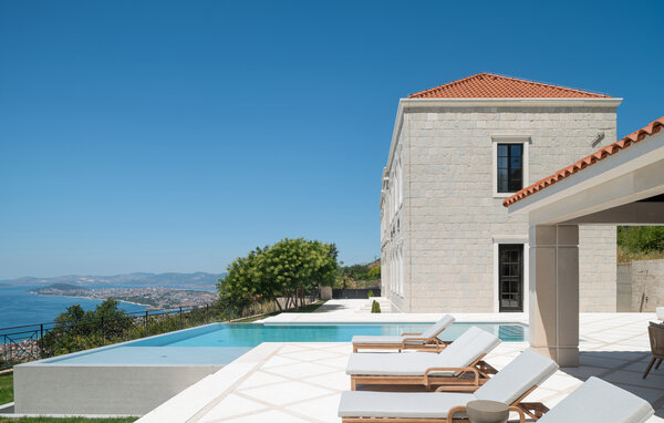 Holiday Home - Split - Gornja Podstrana , Croatia - CSC860 2