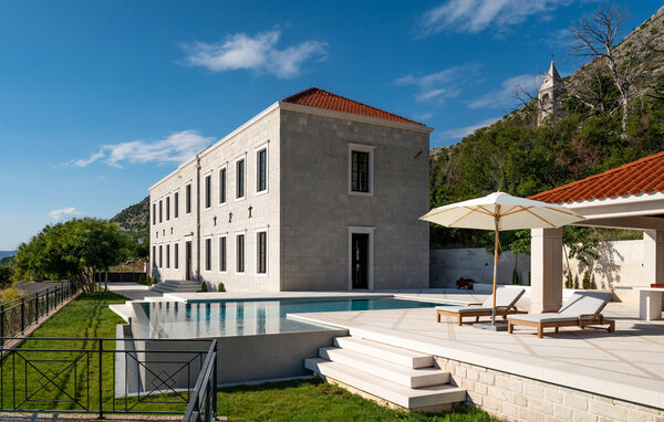 Holiday Home - Split - Gornja Podstrana , Croatia - CSC860 12