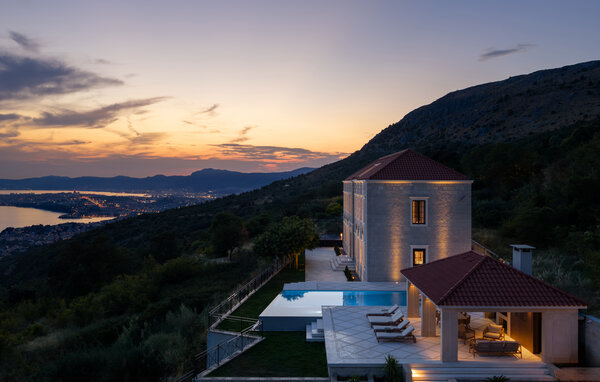 Holiday Home - Split - Gornja Podstrana , Croatia - CSC860 20