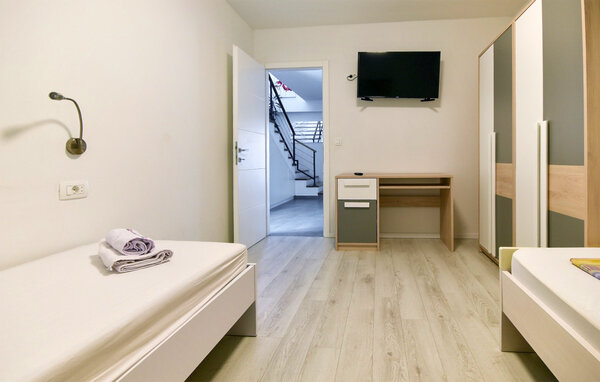 Ferienhaus - Split - Zrnovnica , Kroatien - CSC869 606