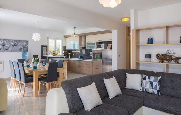 Holiday Home - Split-Kastel Sucurac , Croatia - CSC886 303
