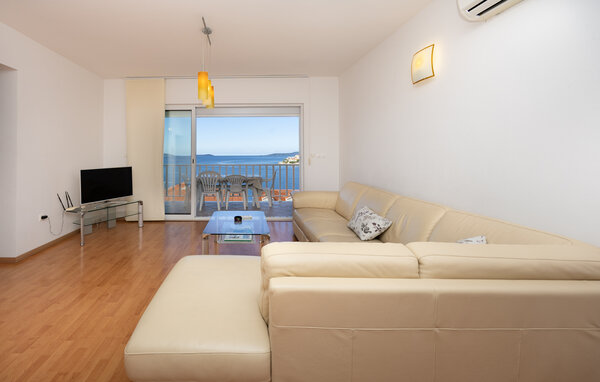 Apartment - Ciovo-Okrug Gornji , Croatia - CSC895 301