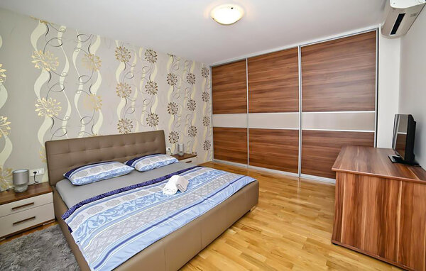 Holiday Home - Trogir-Kastel Luksic , Croatia - CSC899 601