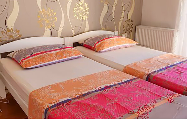 Holiday Home - Trogir-Kastel Luksic , Croatia - CSC899 606