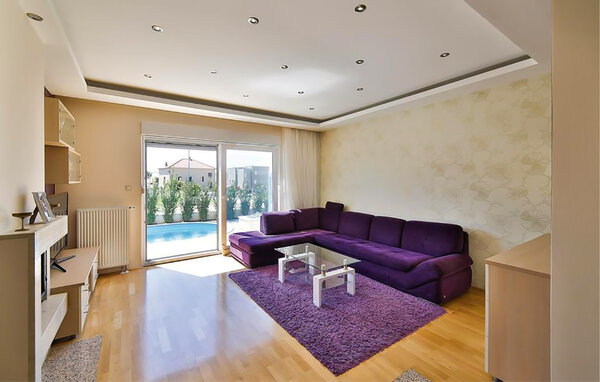 Holiday Home - Trogir-Kastel Luksic , Croatia - CSC899 4