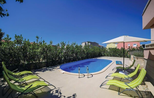 Holiday Home - Trogir-Kastel Luksic , Croatia - CSC899 11