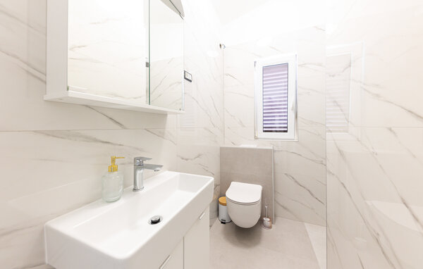 Apartment - Omis - Dugi Rat , Croatia - CSC937 701