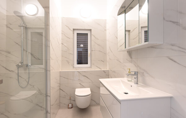 Apartment - Omis - Dugi Rat , Croatia - CSC937 702