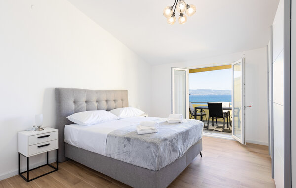 Apartment - Omis - Dugi Rat , Croatia - CSC937 5