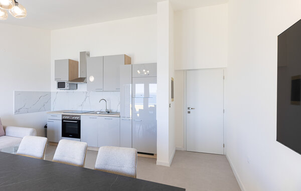 Apartment - Omis - Dugi Rat , Croatia - CSC938 401