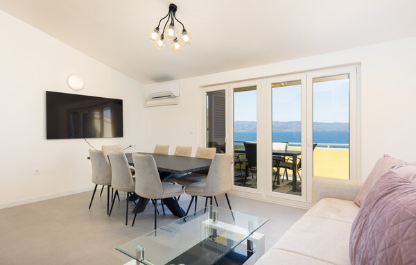 Apartment - Omis - Dugi Rat , Croatia - CSC938 301